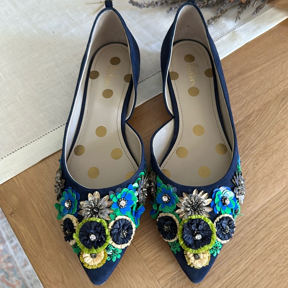 Boden Women’s Navy Blue Embellished Suede Flat